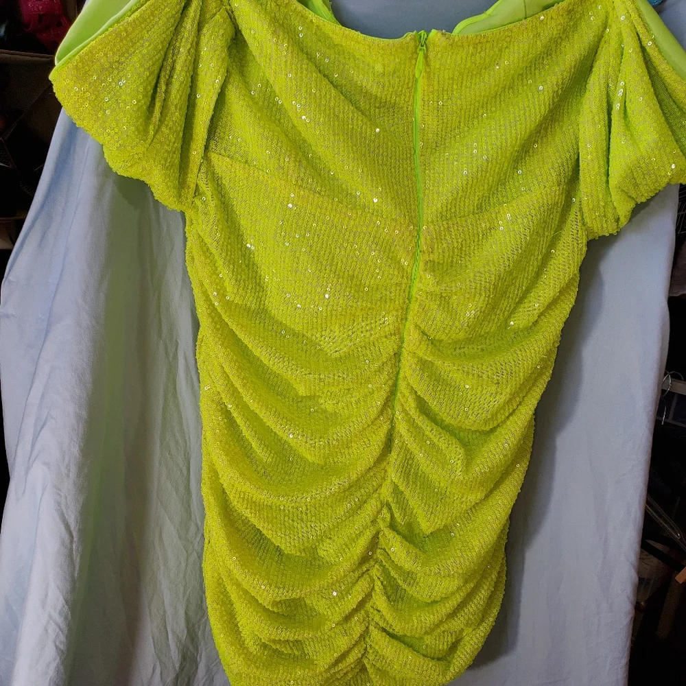 PrettyLittleThing Mini Dress Cold Shoulder M Size 18 US - Picture 6 of 16